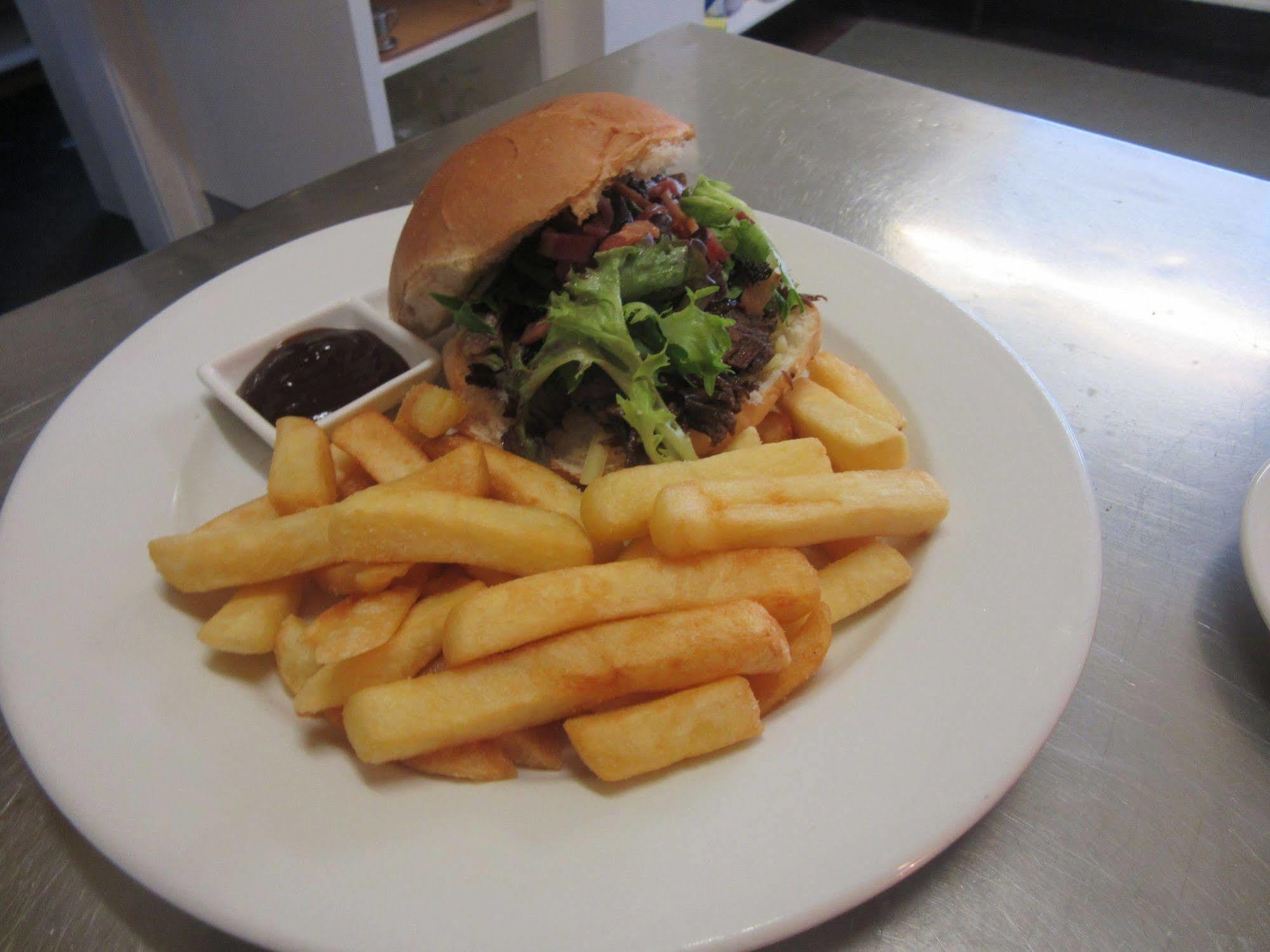 Abel Tasman Airport Motor Inn Launceston Eksteriør billede